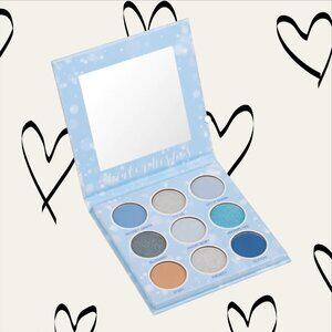 ❤️Love Offers! New Lurella Winter Wishes Eyeshadow Palette - Icy Cool  -  11.7g